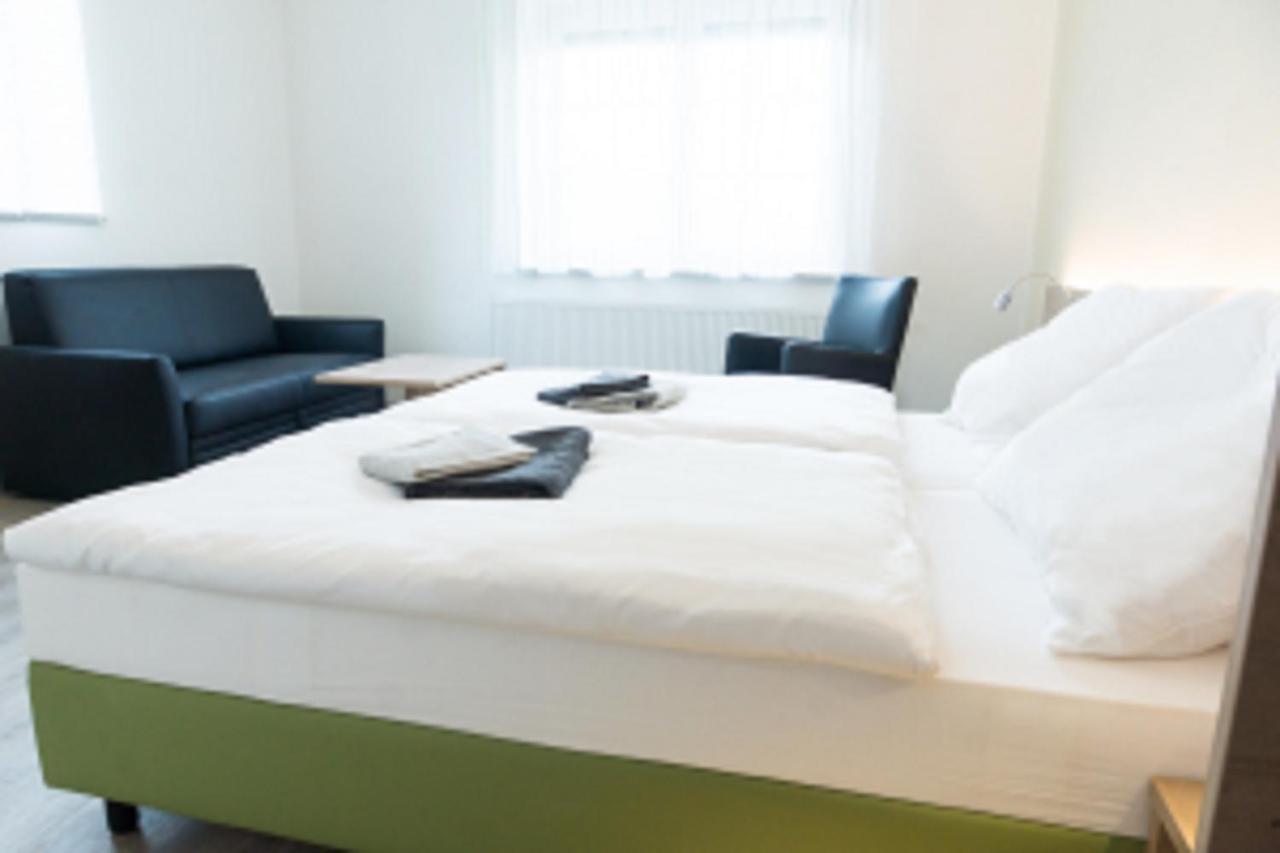 Bauers Gaestehaus Obersiebenbrunn Kültér fotó